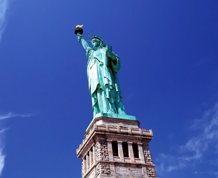 美國航線關(guān)于ISF資料申報以及BOND的提醒